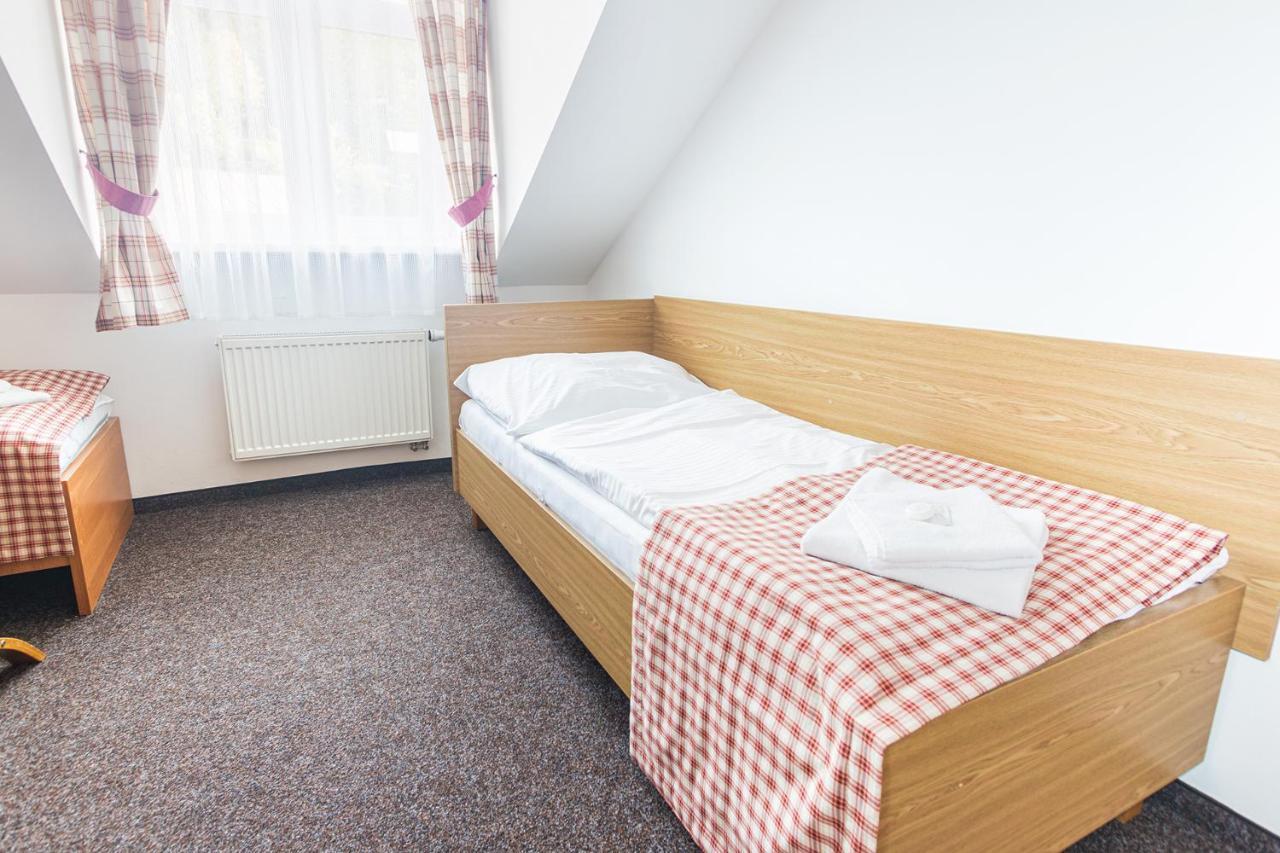 Hotel Seifert Nové Hamry Екстериор снимка