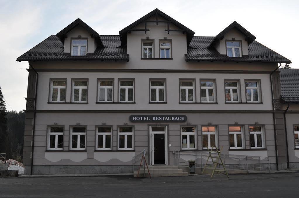 Hotel Seifert Nové Hamry Екстериор снимка